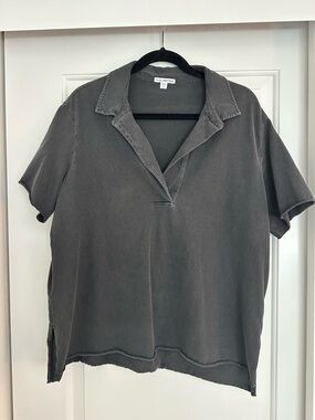 James Perse Women’s Short Sleeve Polo Top in Charcoal